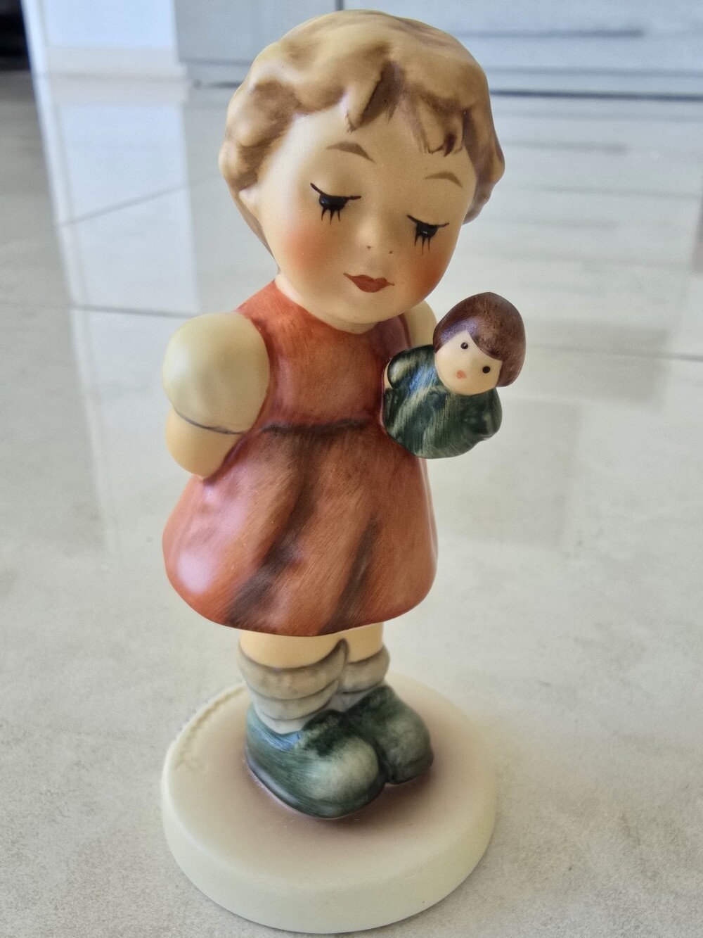 Hummel 'Puppet Princess' Girl Figurine in Orange Dress with Green Shoes